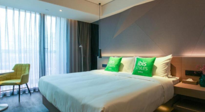 Ibis Styles Yangzhou Baixiang Rd Hotel Exterior foto