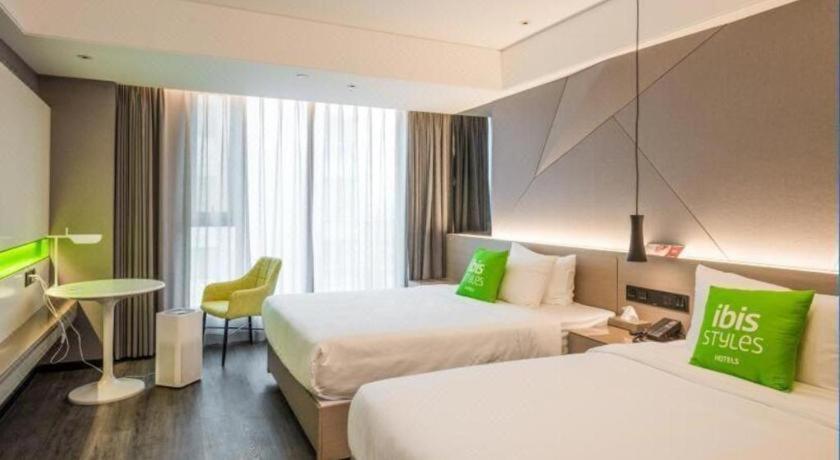 Ibis Styles Yangzhou Baixiang Rd Hotel Exterior foto